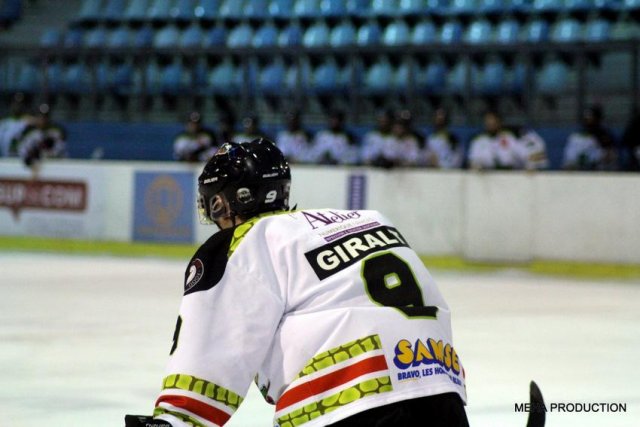 Photo hockey match Montpellier II - Nimes le 02/12/2017