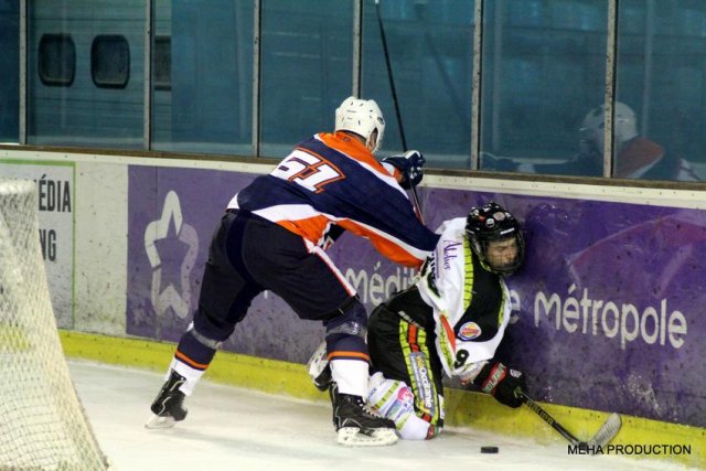 Photo hockey match Montpellier II - Nimes le 02/12/2017