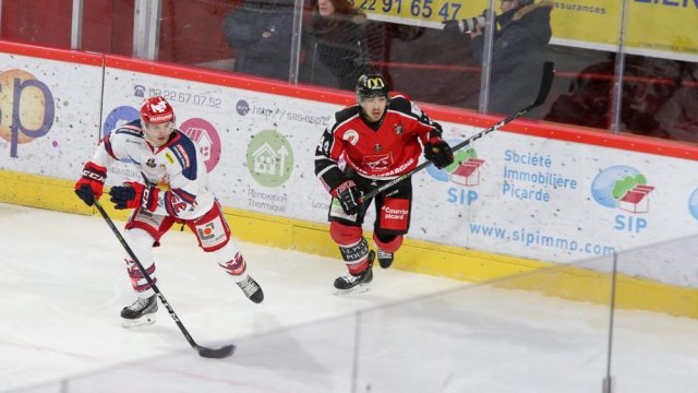 Photo hockey match Amiens  - Grenoble  le 08/12/2017
