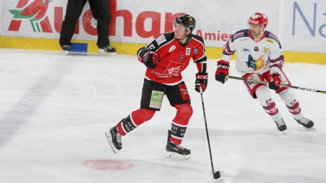 Photo hockey match Amiens  - Grenoble  le 08/12/2017