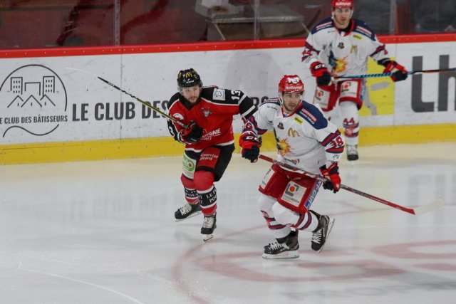Photo hockey match Amiens  - Grenoble  le 08/12/2017