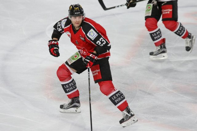 Photo hockey match Amiens  - Grenoble  le 08/12/2017