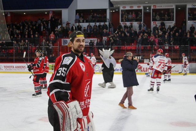 Photo hockey match Amiens  - Grenoble  le 08/12/2017