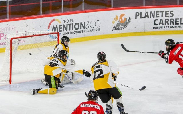 Photo hockey match Amiens  - Strasbourg  le 27/12/2017