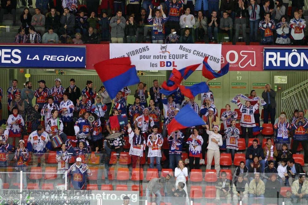Grenoble retire le #71 de Josef Podlaha — Reportage
