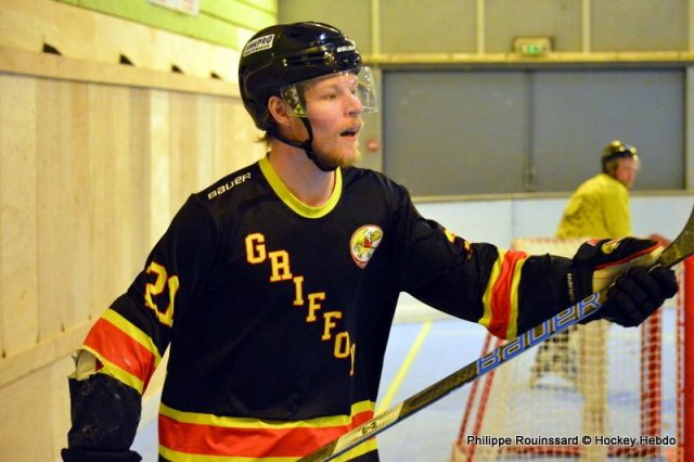 Photo hockey reportage N1 : Coup de chaud pour les Griffons