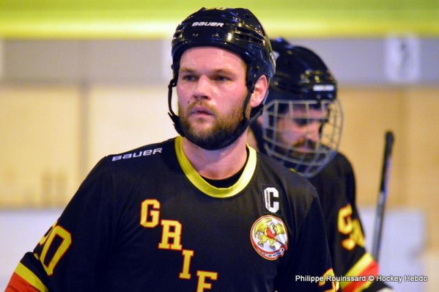 Photo hockey reportage N1 : Coup de chaud pour les Griffons