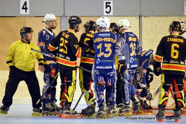 Photo hockey reportage N1 : Coup de chaud pour les Griffons