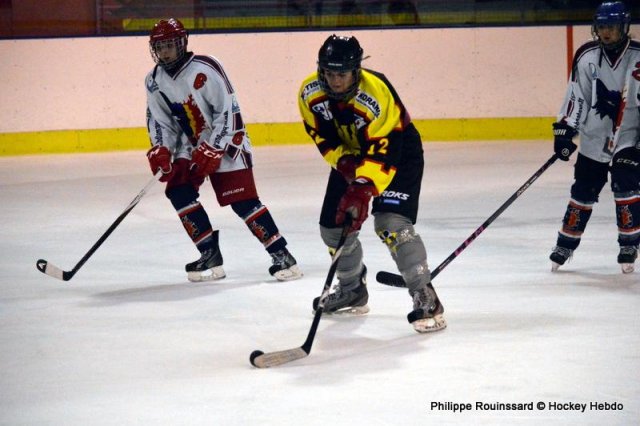 Photo hockey reportage Fem Elite : Besançon éteint les Brûleuses