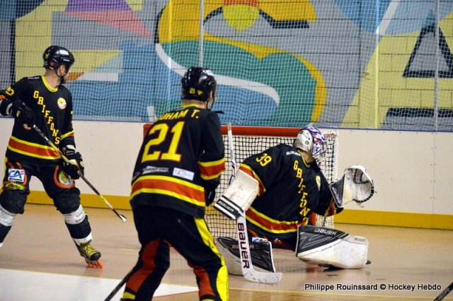 Photo hockey reportage N1 : Les Griffons en mode fusée