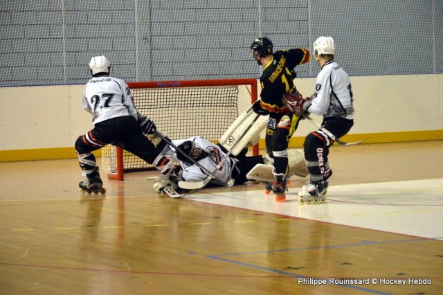 Photo hockey reportage N1 : Les Griffons en mode fusée