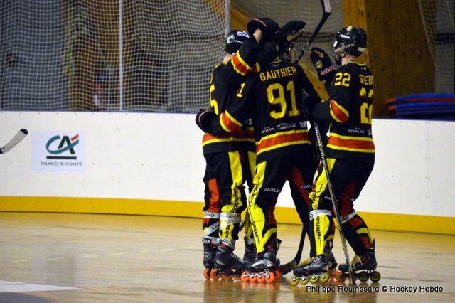 Photo hockey reportage N1 : Les Griffons en mode fusée