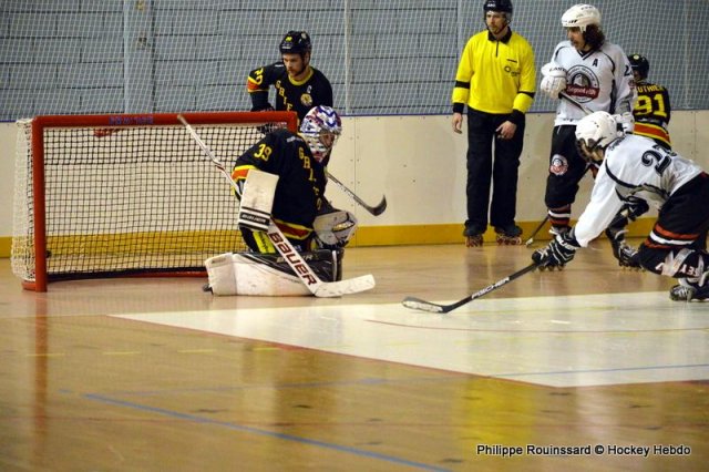 Photo hockey reportage N1 : Les Griffons en mode fusée