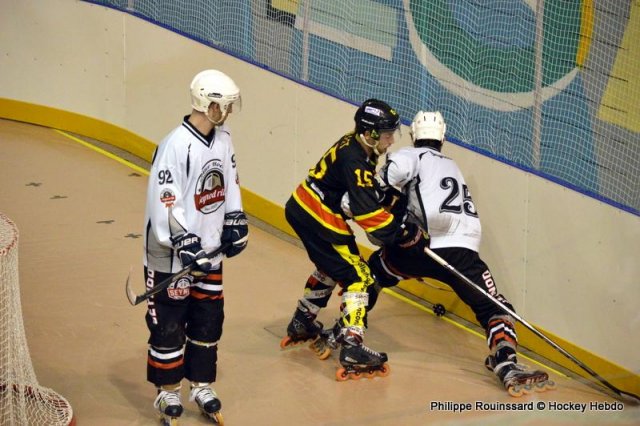 Photo hockey reportage N1 : Les Griffons en mode fusée