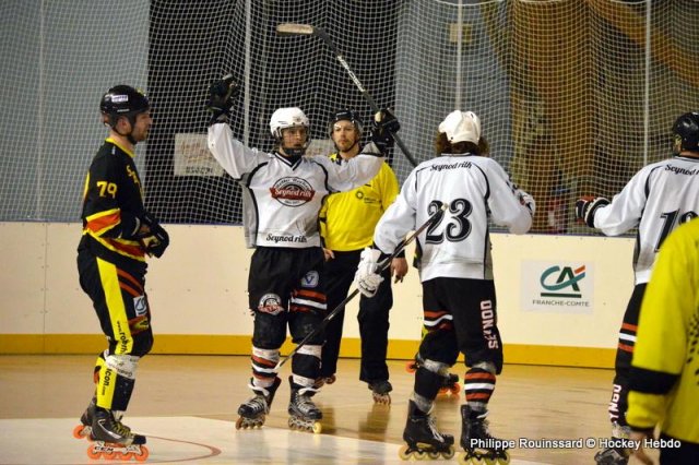 Photo hockey reportage N1 : Les Griffons en mode fusée