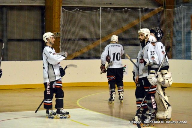 Photo hockey reportage N1 : Les Griffons en mode fusée