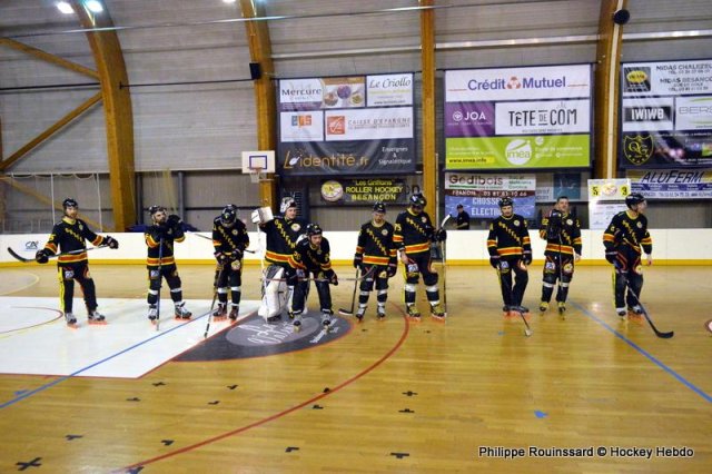 Photo hockey reportage N1 : Les Griffons en mode fusée