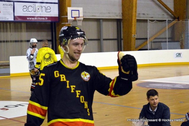 Photo hockey reportage N1 : Les Griffons en mode fusée