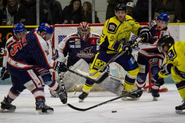 Photo hockey match Clermont-Ferrand - Châlons-en-Champagne le 03/03/2018