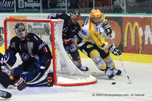 Photo hockey match Grenoble  - Strasbourg  le 04/03/2009