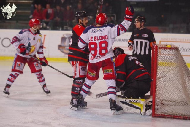 Photo hockey match Bordeaux - Grenoble  le 18/03/2018