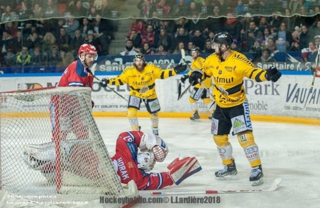 Photo hockey match Grenoble  - Rouen le 24/03/2018
