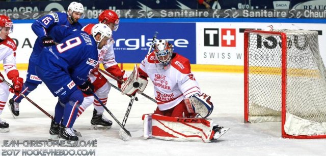 Photo hockey reportage Efficace Défensive Fluide  
