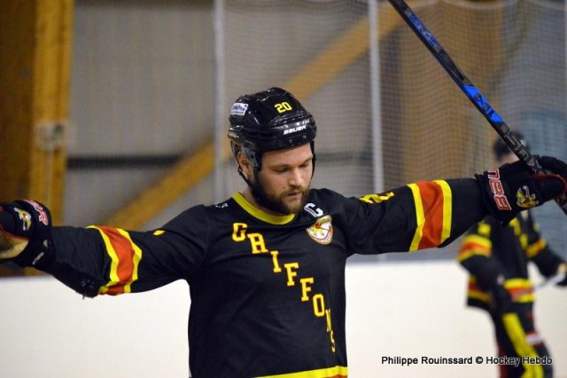 Photo hockey reportage PO N1 : Les Griffons au 7ème ciel