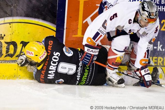 Photo hockey match Strasbourg  - Grenoble  le 06/03/2009