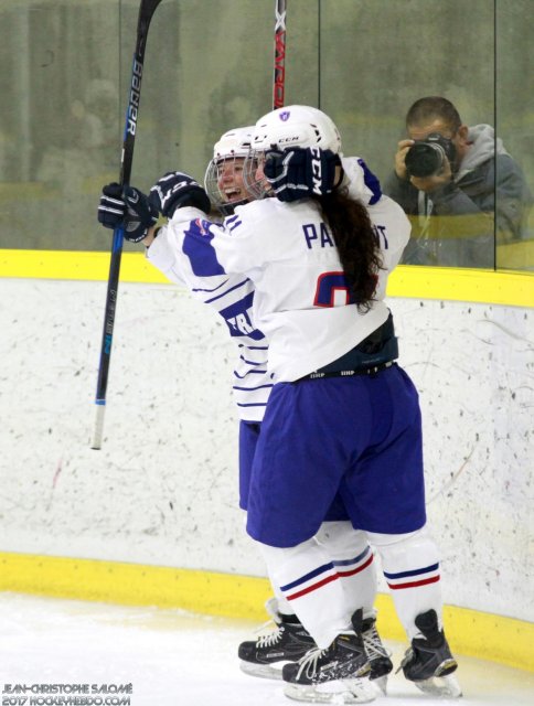 Photo hockey reportage Le sacre des françaises