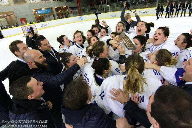 Photo hockey reportage Le sacre des françaises