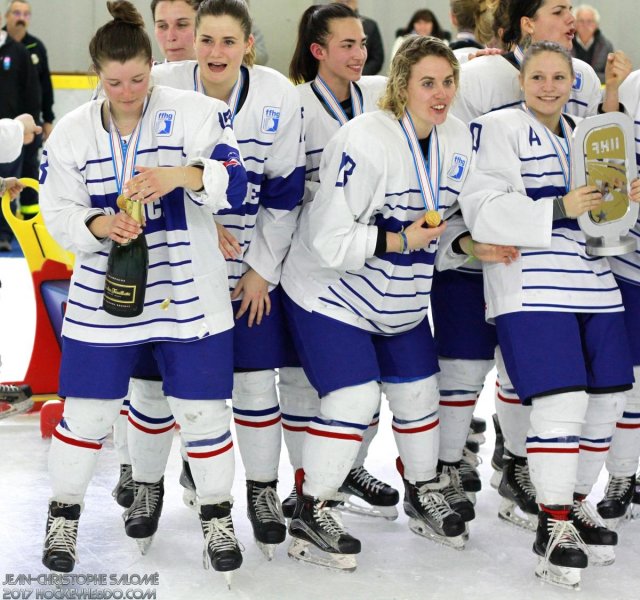 Photo hockey reportage Le sacre des françaises