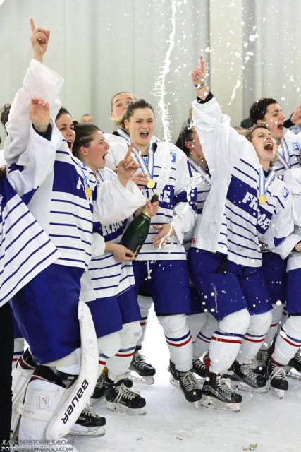 Photo hockey reportage Le sacre des françaises