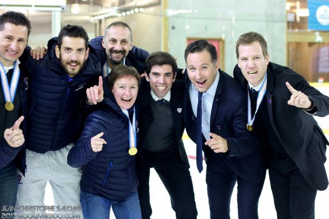 Photo hockey reportage Le sacre des françaises
