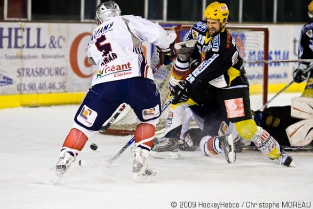 Photo hockey match Strasbourg  - Grenoble  le 06/03/2009
