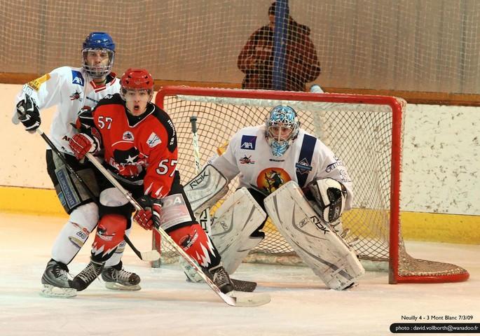 Neuilly/Marne 4 - 3 Mont-Blanc