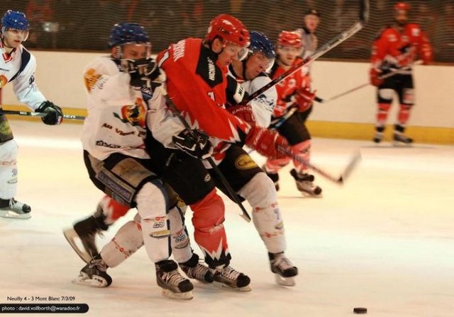 Photo hockey match Neuilly/Marne - Mont-Blanc le 06/03/2009