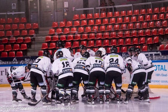 Photo hockey match Grenoble  - Amiens  le 09/09/2018