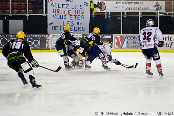 Strasbourg  2 - 6 Grenoble 