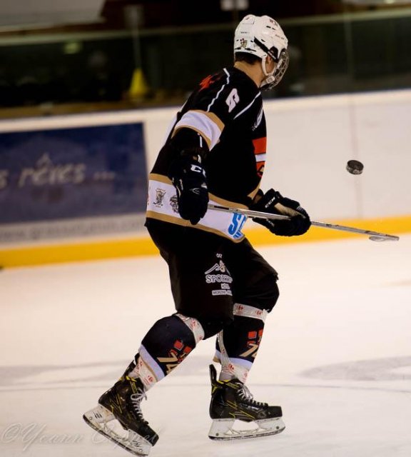 Photo hockey reportage U20 : La solidarité a payé !