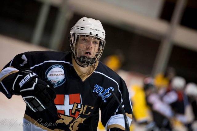 Photo hockey reportage U20 : La solidarité a payé !