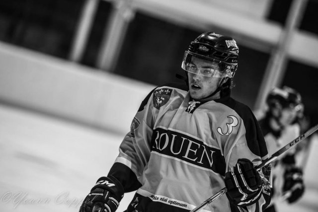 Photo hockey reportage U20 : La solidarité a payé !