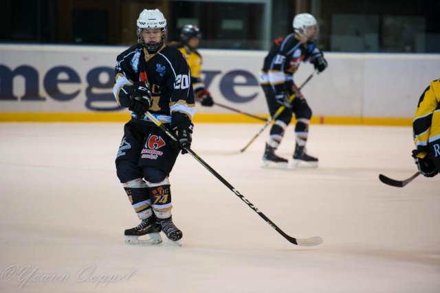 Photo hockey reportage U20 : La solidarité a payé !
