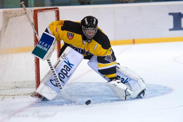 Photo hockey reportage U20 : La solidarité a payé !
