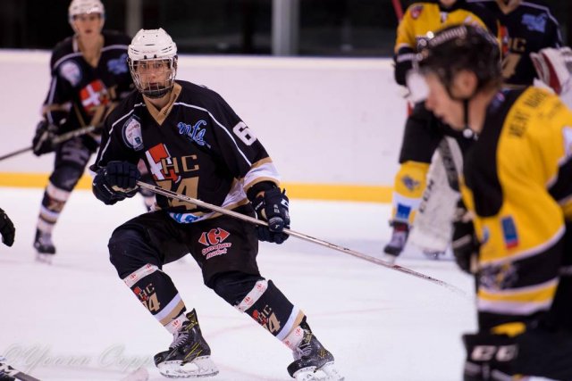 Photo hockey reportage U20 : La solidarité a payé !