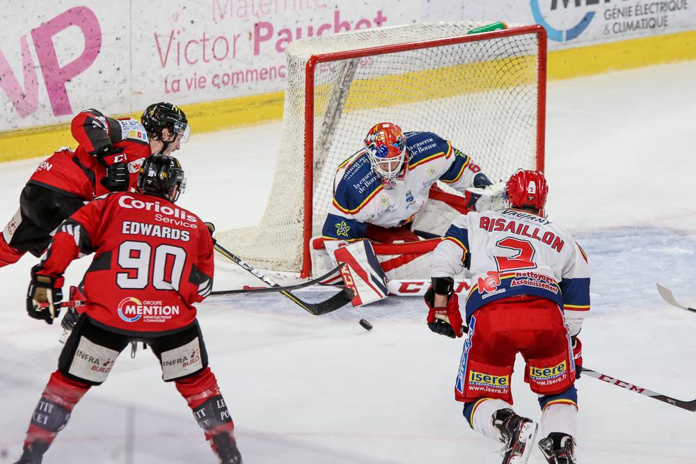 Amiens  3 - 4 Grenoble 