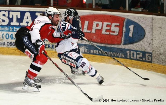 Photo hockey match Briançon  - Angers  le 13/03/2009