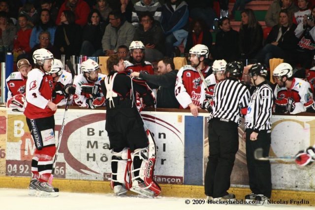 Photo hockey match Briançon  - Angers  le 14/03/2009
