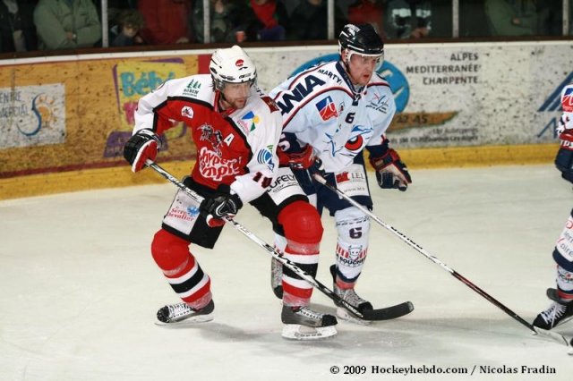Photo hockey match Briançon  - Angers  le 14/03/2009