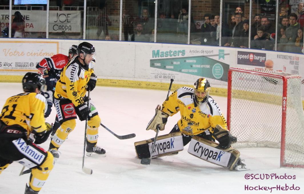 Angers  2 - 4 Rouen
